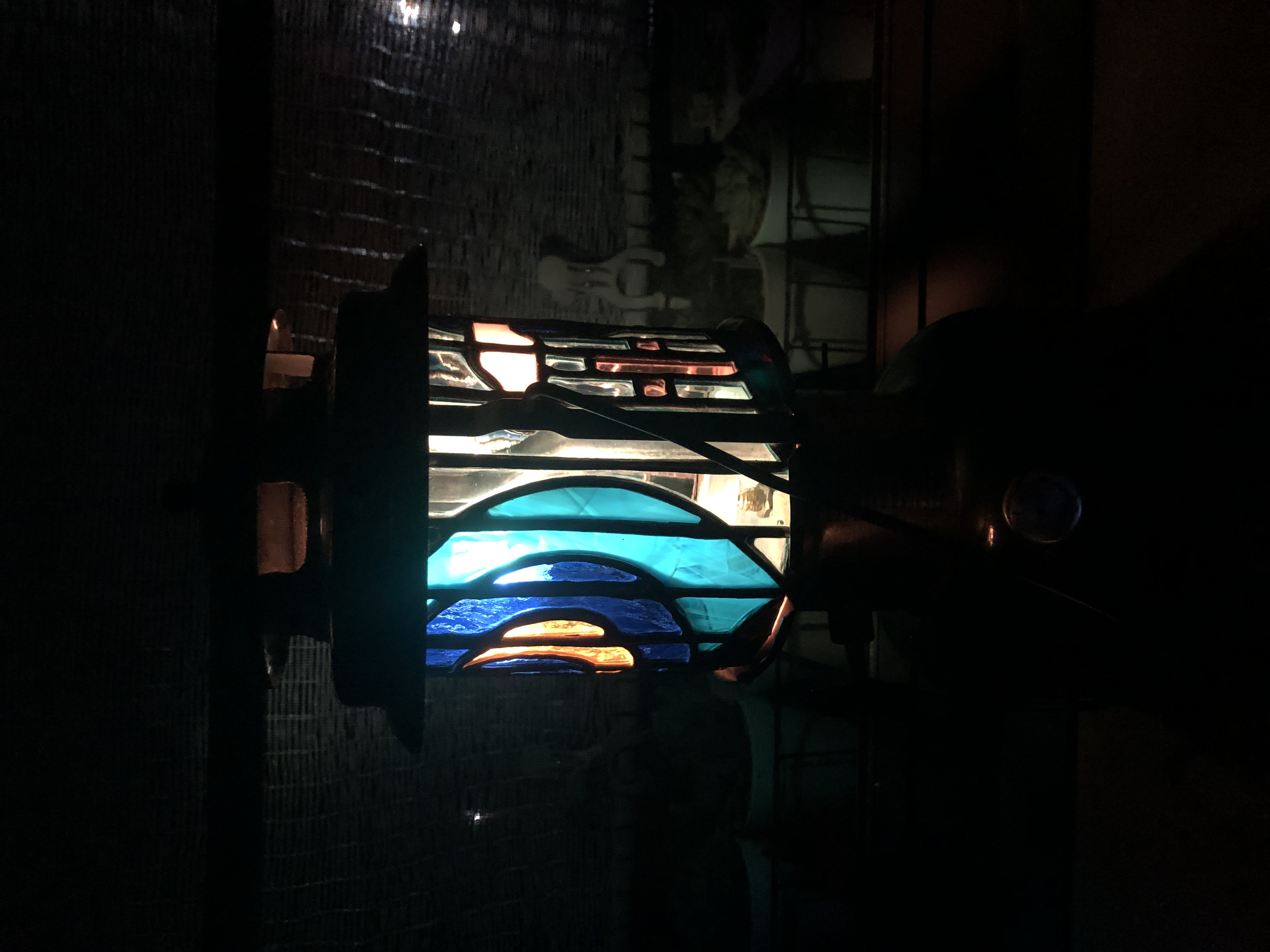 Moon&Cemetery 　　夜右側